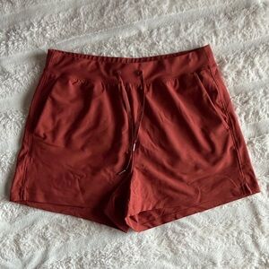 Old Navy Active High Rise Powersoft Rust Shorts
